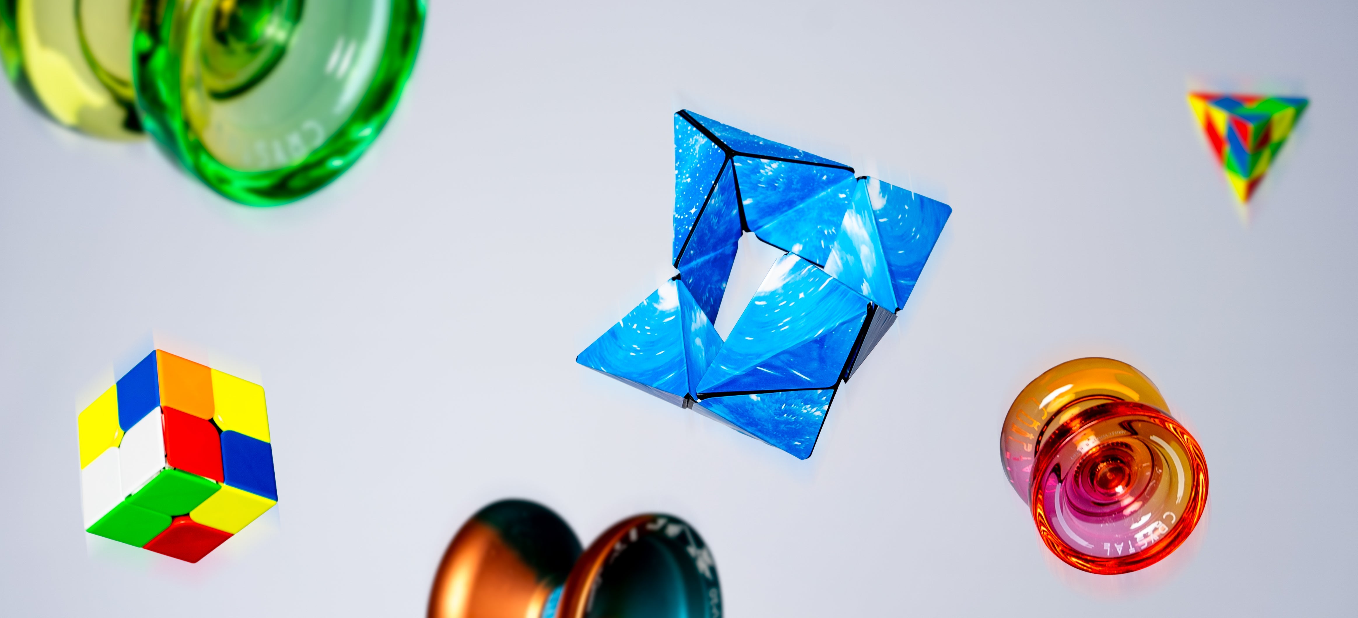 Yoyos, Kendamas & Toys