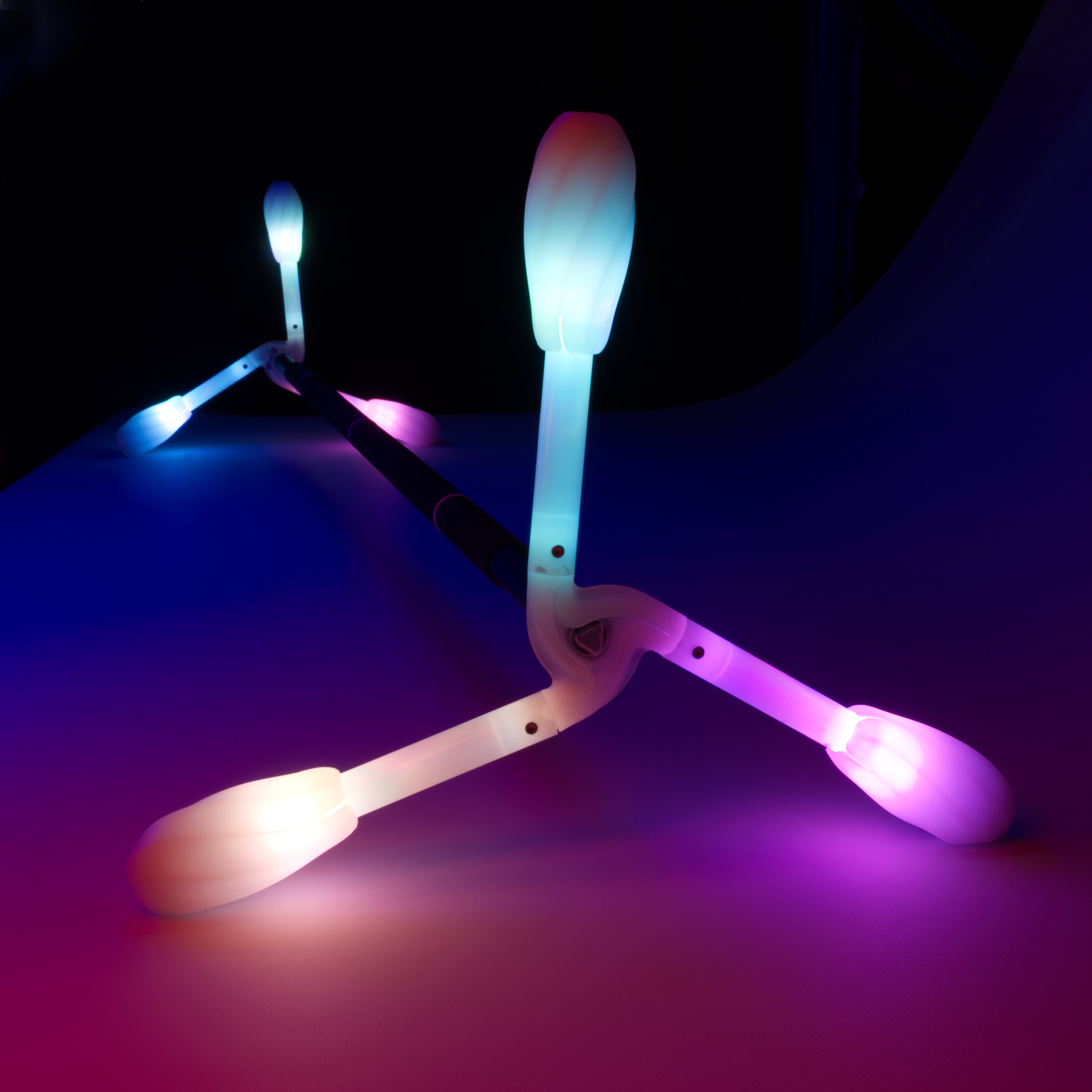 Lumi LED Collapsible Dragon Staff