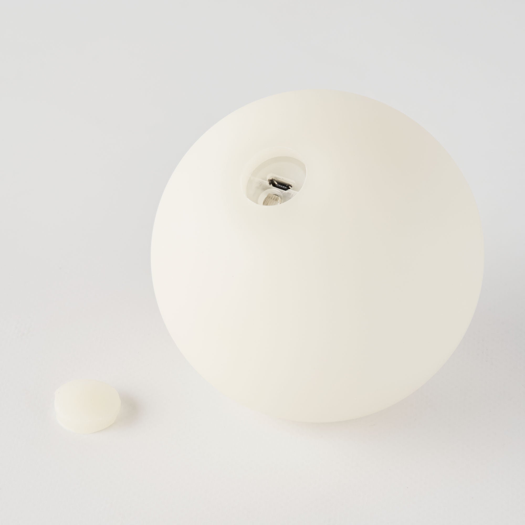 LED Contact Juggling Ball Rechargable- 95mm