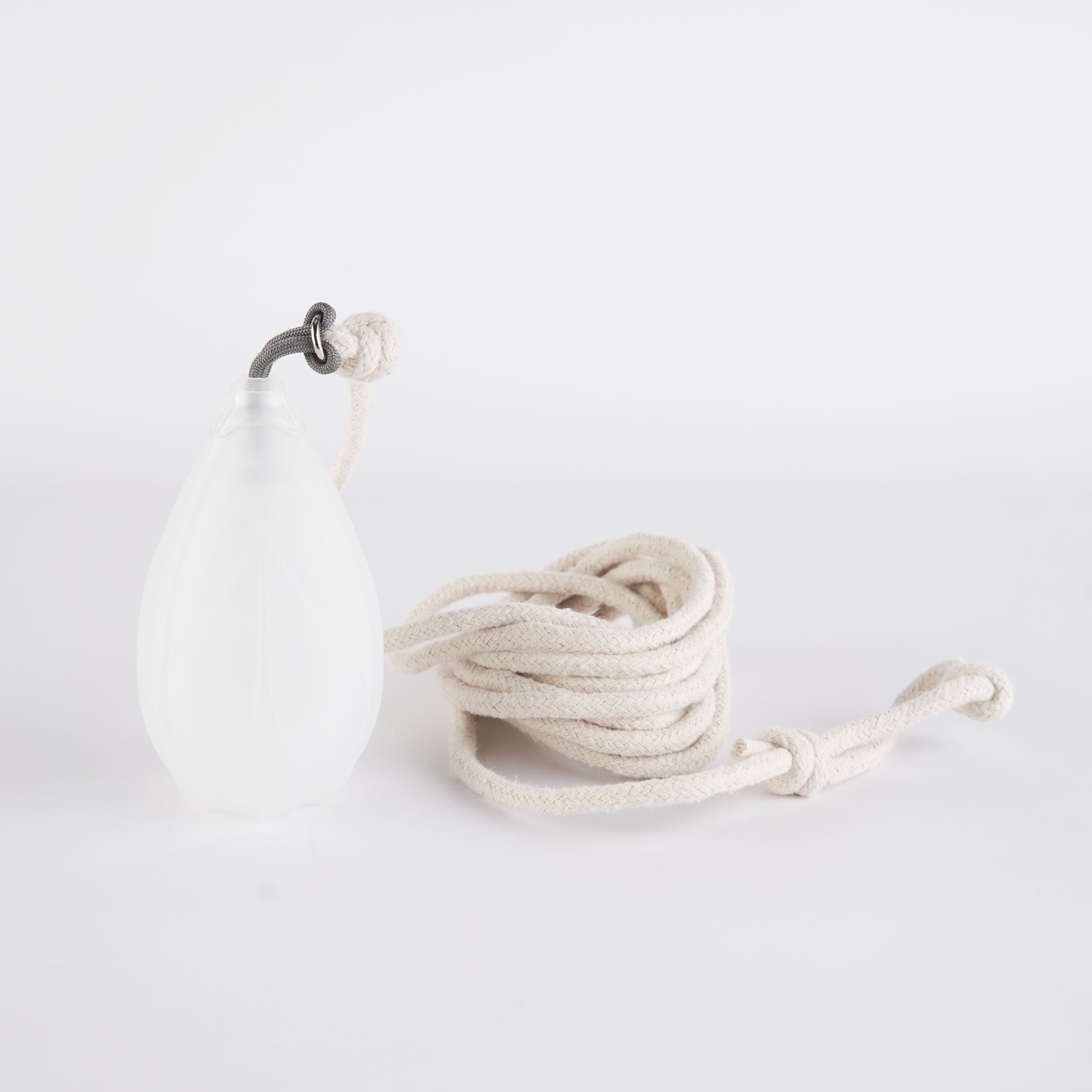 Pod Dart V2 by Flowtoys