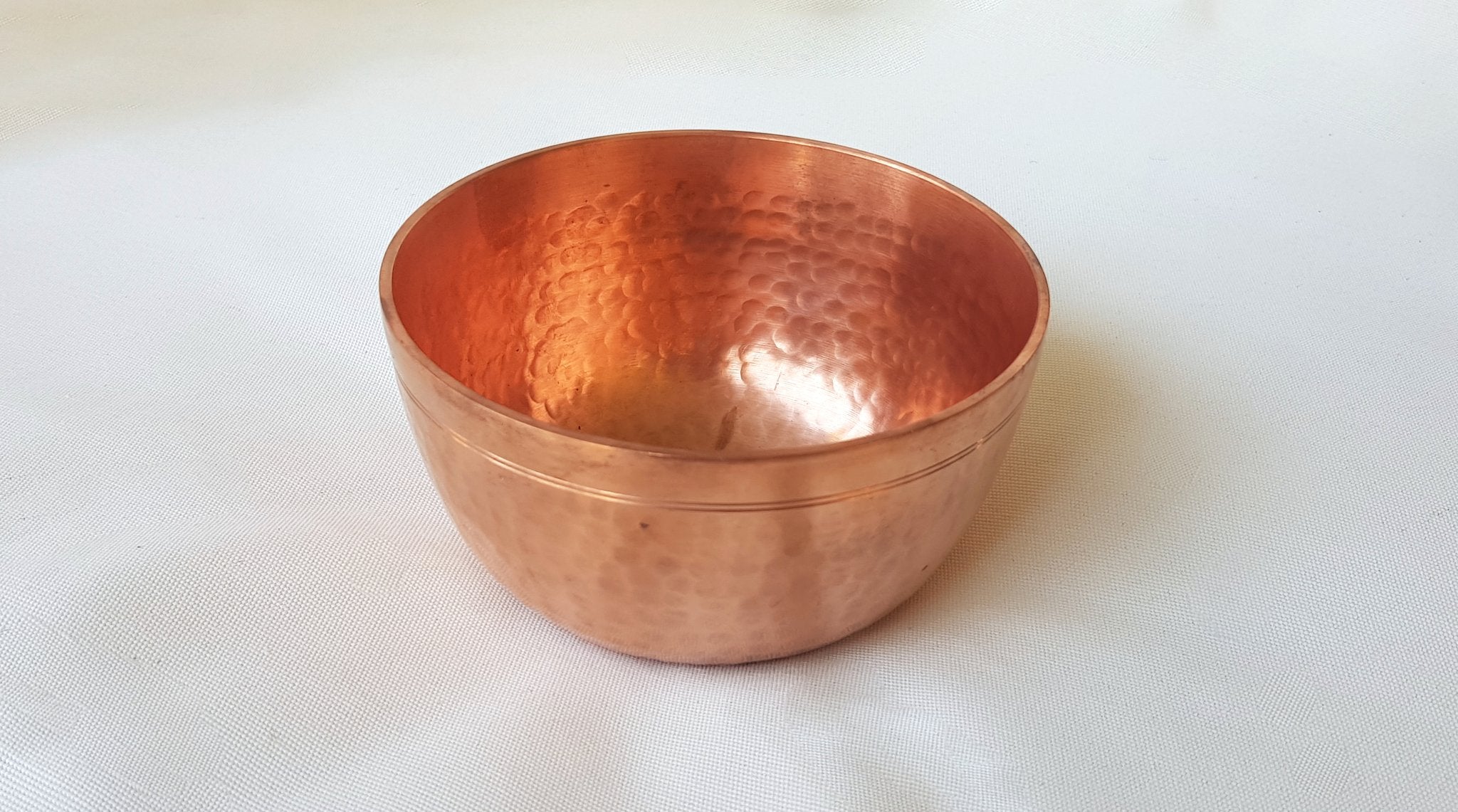 Deep Dotted Singing Bowl