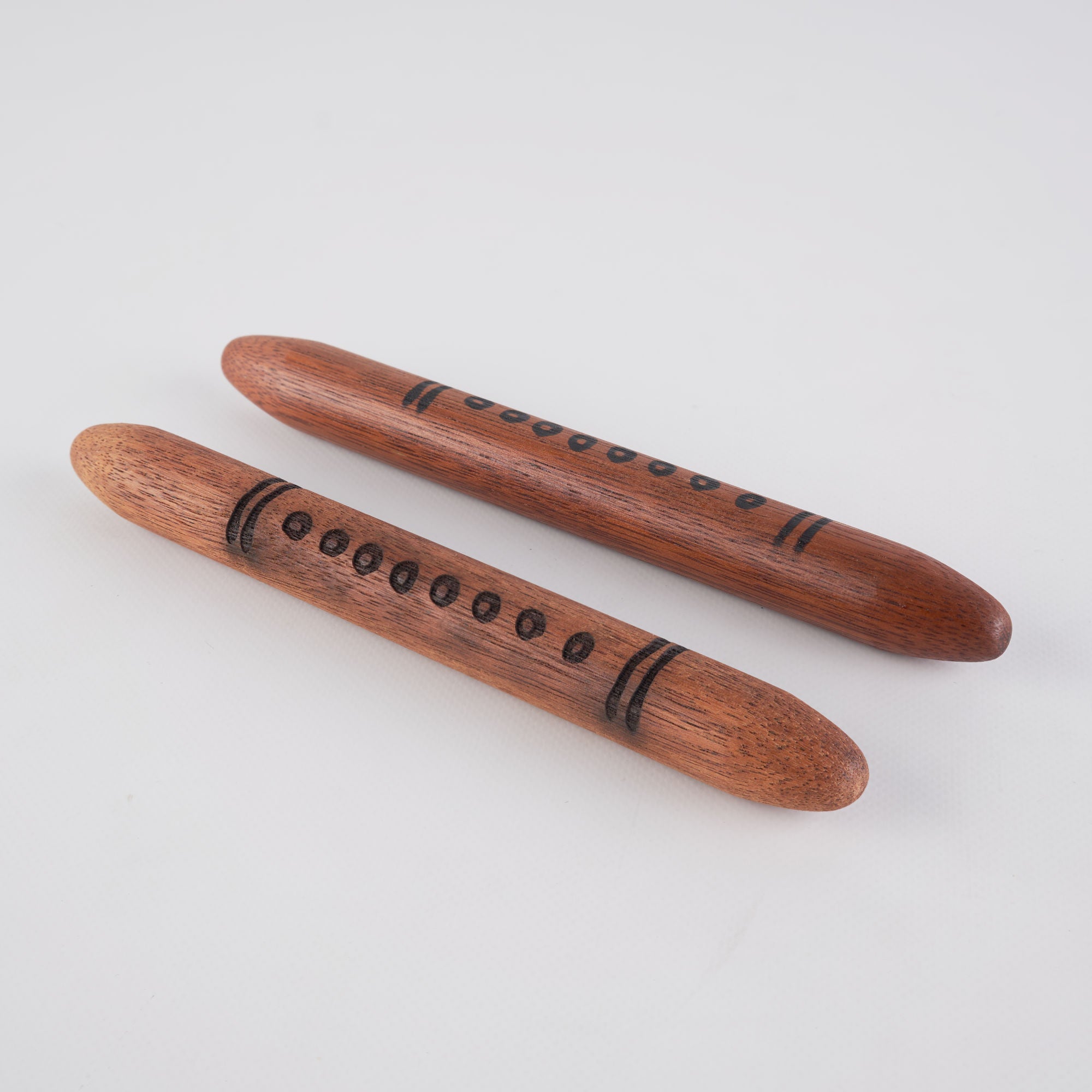 Australian Clapsticks