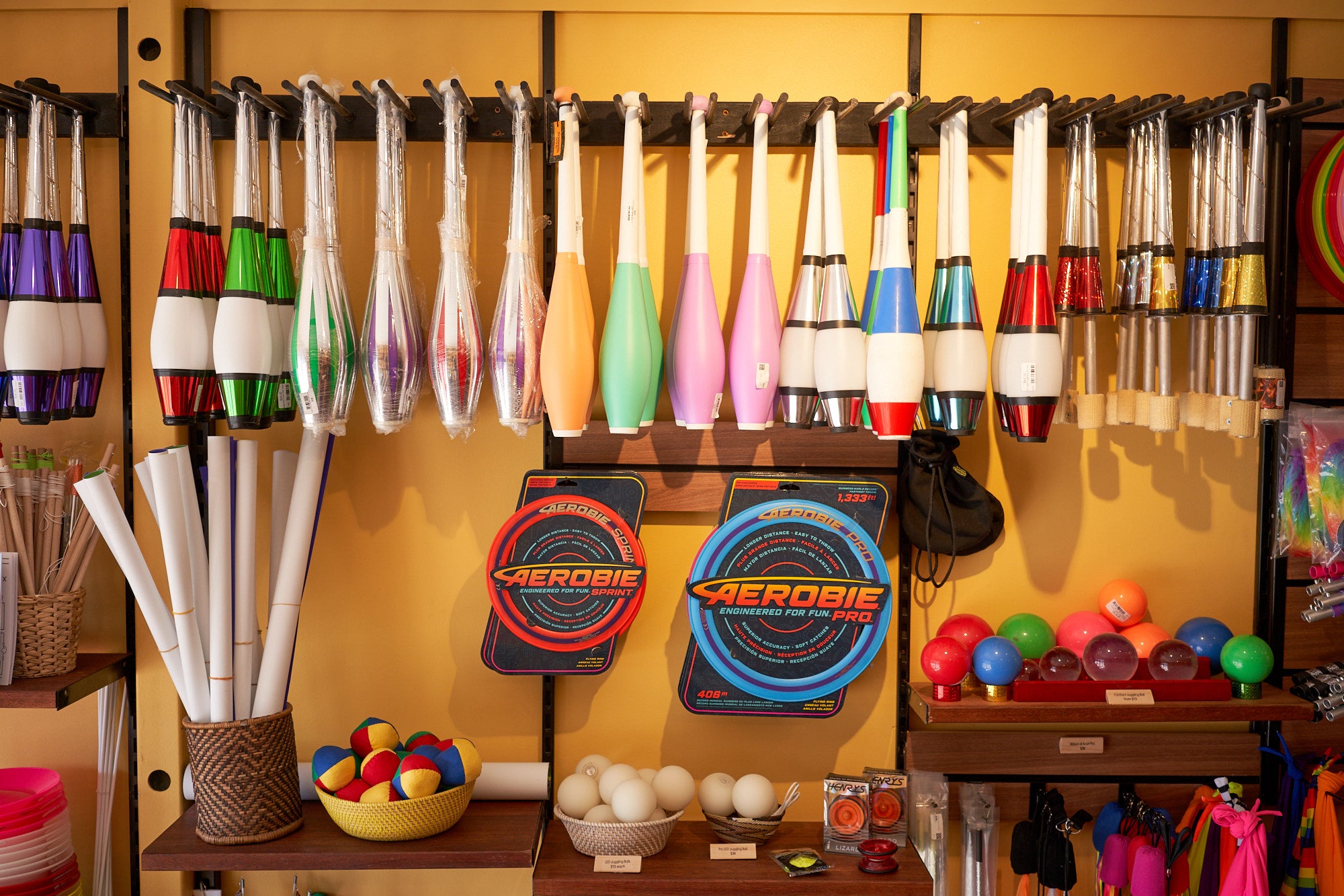 Frisbees, Kendamas & Yo Yo's