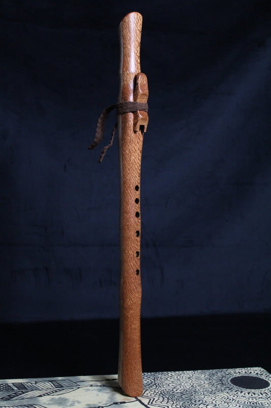 A Minor Vintage Silky Oak Flute 432Hz