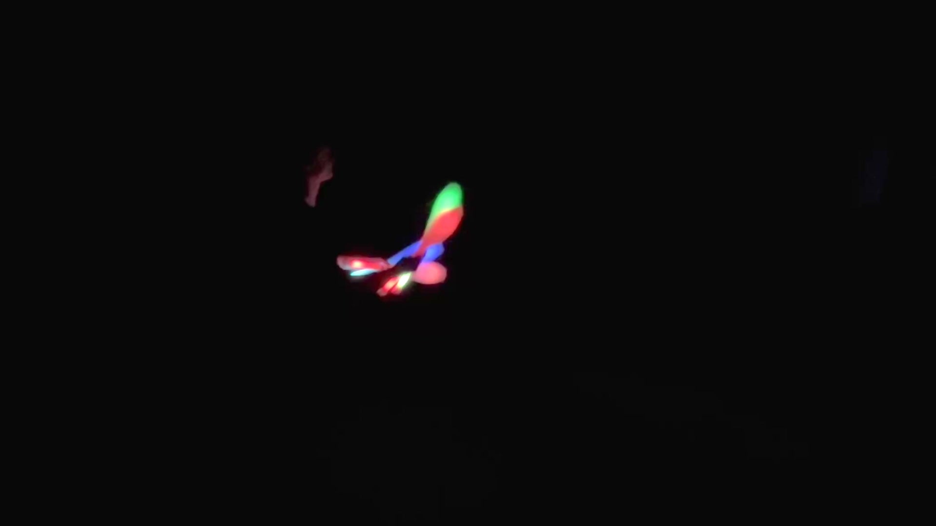 Load video: Lumi Pro LED Juggling Club