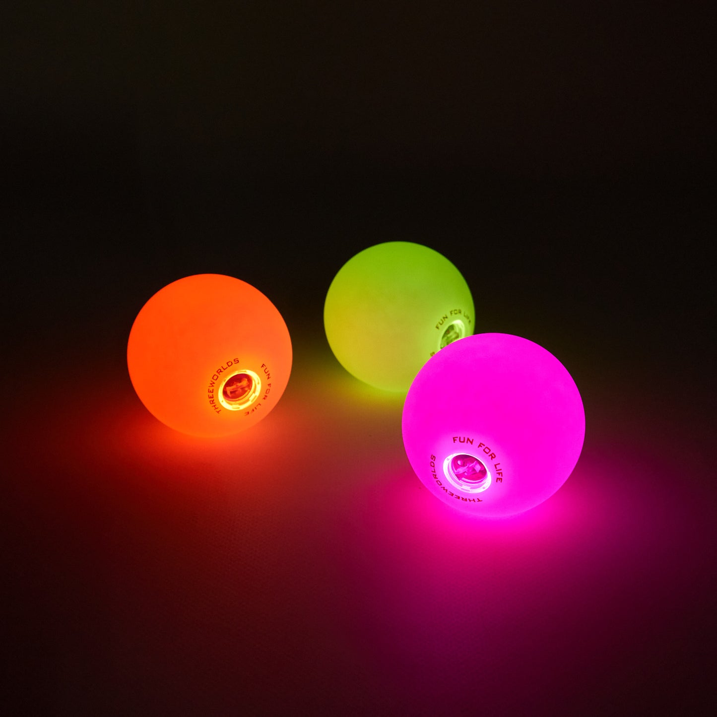 3W LED Glow Juggling Ball - Set of 3