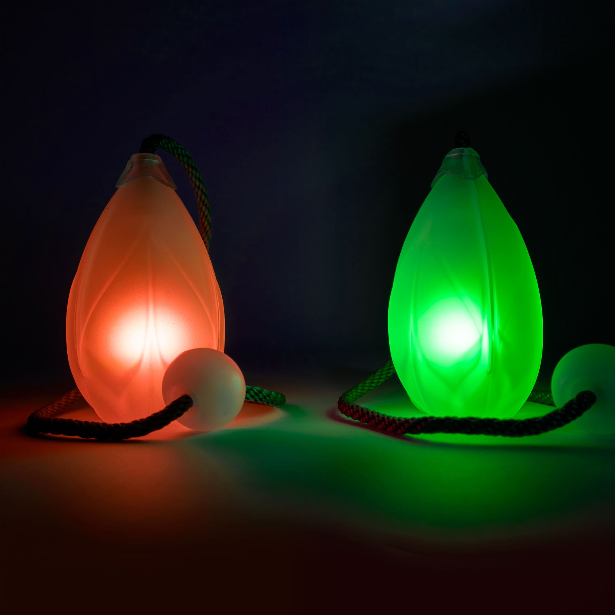 Flowtoys Pod Poi V2 – Threeworlds Australia